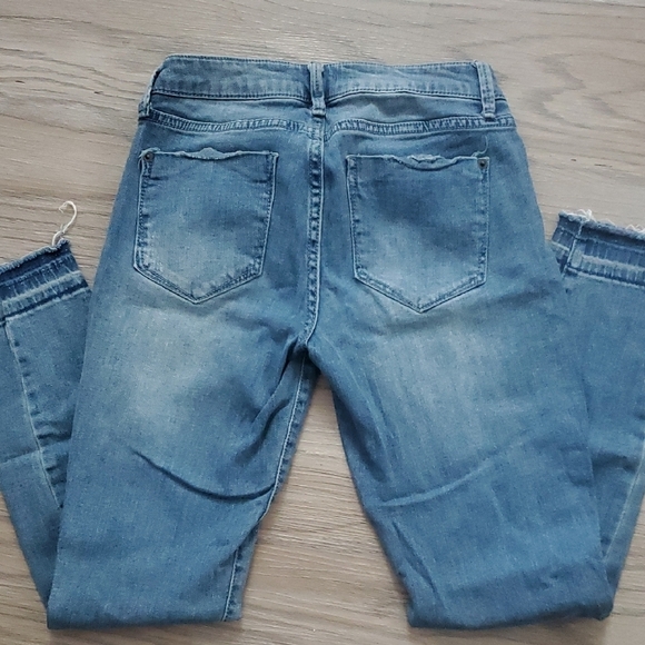 Blue Distressed Women's Jeans - Picture 4 of 4